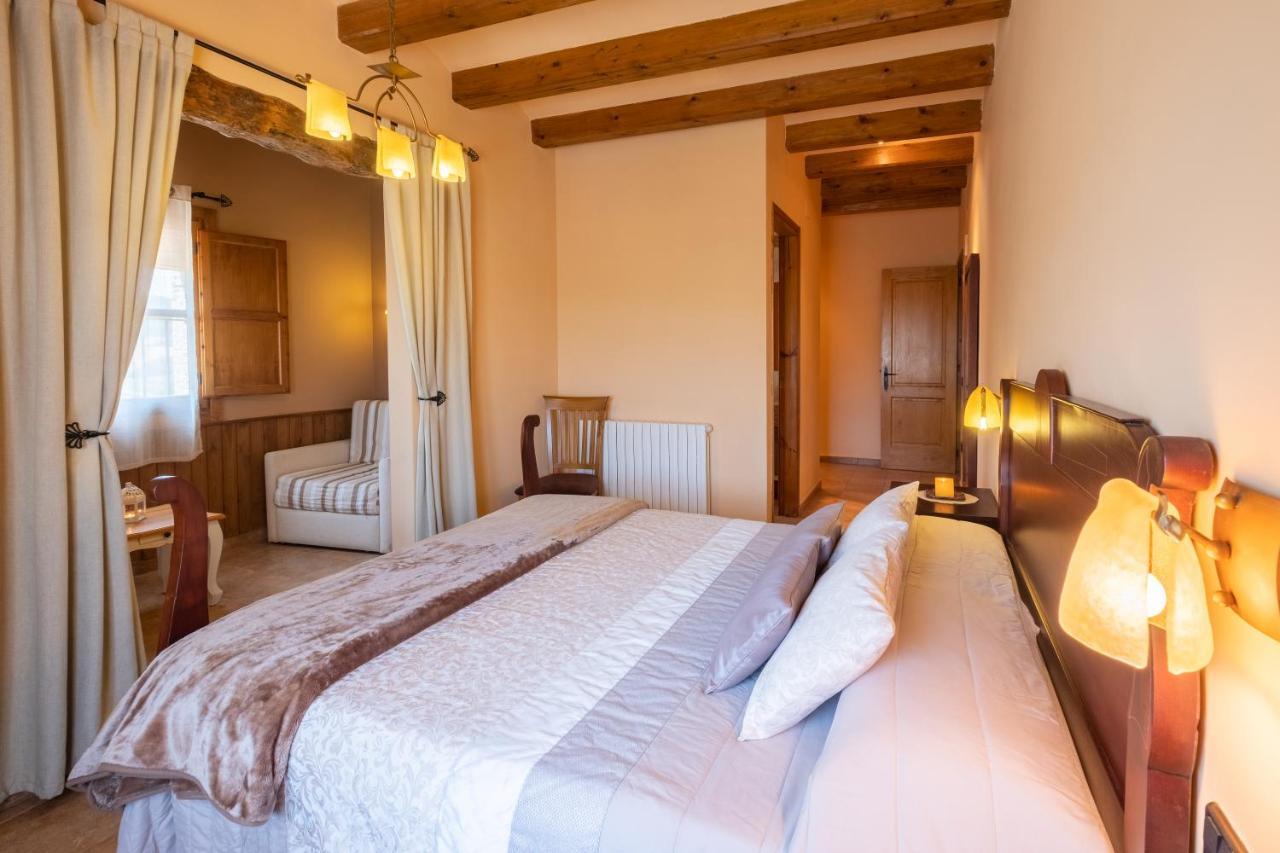 Cal Ros Bed & Breakfast Calonge de Segarra Dış mekan fotoğraf